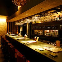 ソムリエが選ぶワインをグラスで気軽に