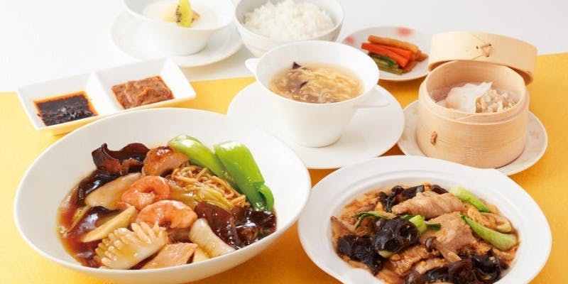 ～平日限定ランチ～【自慢の本格中華】トルファンランチ 選べるメイン2種・点心・デザート付