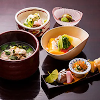 目にも鮮やかな京懐石
