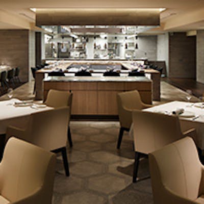 開放感あふれるお洒落な店内で味わう絶品イタリアン