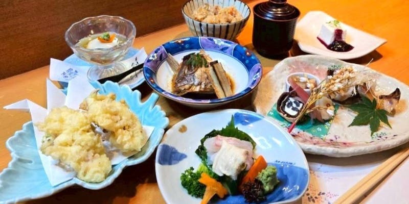 特別昼会席／90分飲み放題付