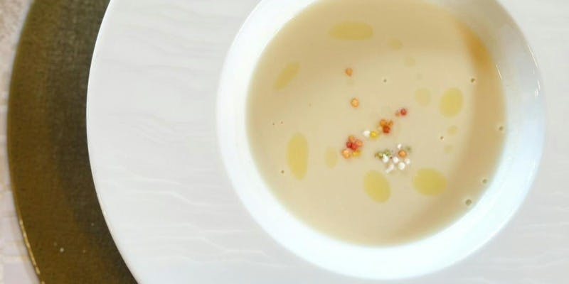 【Lis blanc（リスブラン）】前菜、お肉メイン「鴨肉」、デザートなど全4品