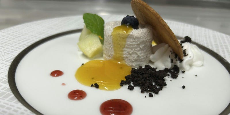 【Azalee（アザレ）】お魚・お肉（鴨肉）のWメイン　全5品＋乾杯酒（記念日　2023.12～）