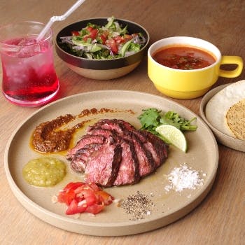 ステーキ モダンメキシカン マヤルス Okaimonoモール レストラン