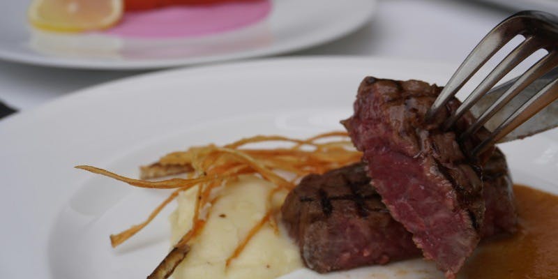 Restaurant Ryuduki　M コース（アクアリウム/豪華客船ラウンジ）