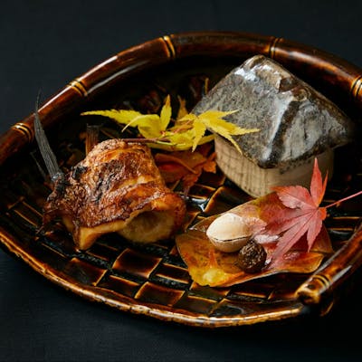 丁寧かつ繊細な仕事が施された「まじめ」な日本料理