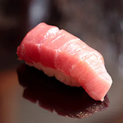 極上の握りを味わいに多くの方が通う当店