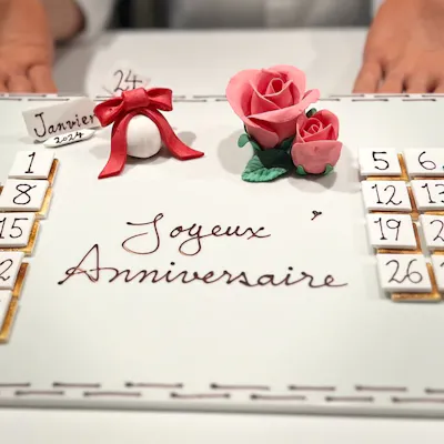 特製メッセージプレートで素敵なお祝を!