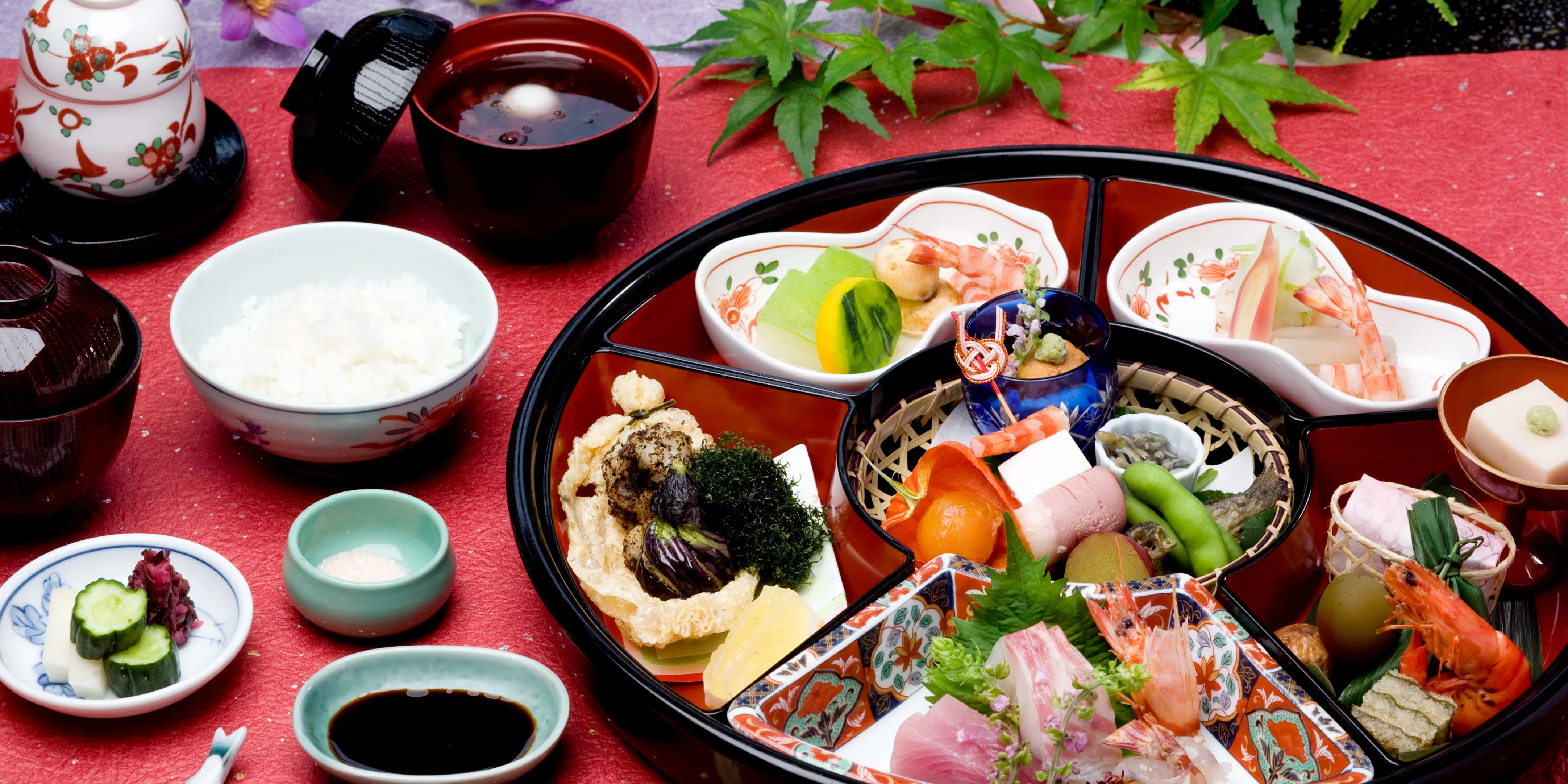 ランチ 神泉苑 平八 しんせんえん へいはち 二条城前 京料理 一休 Comレストラン