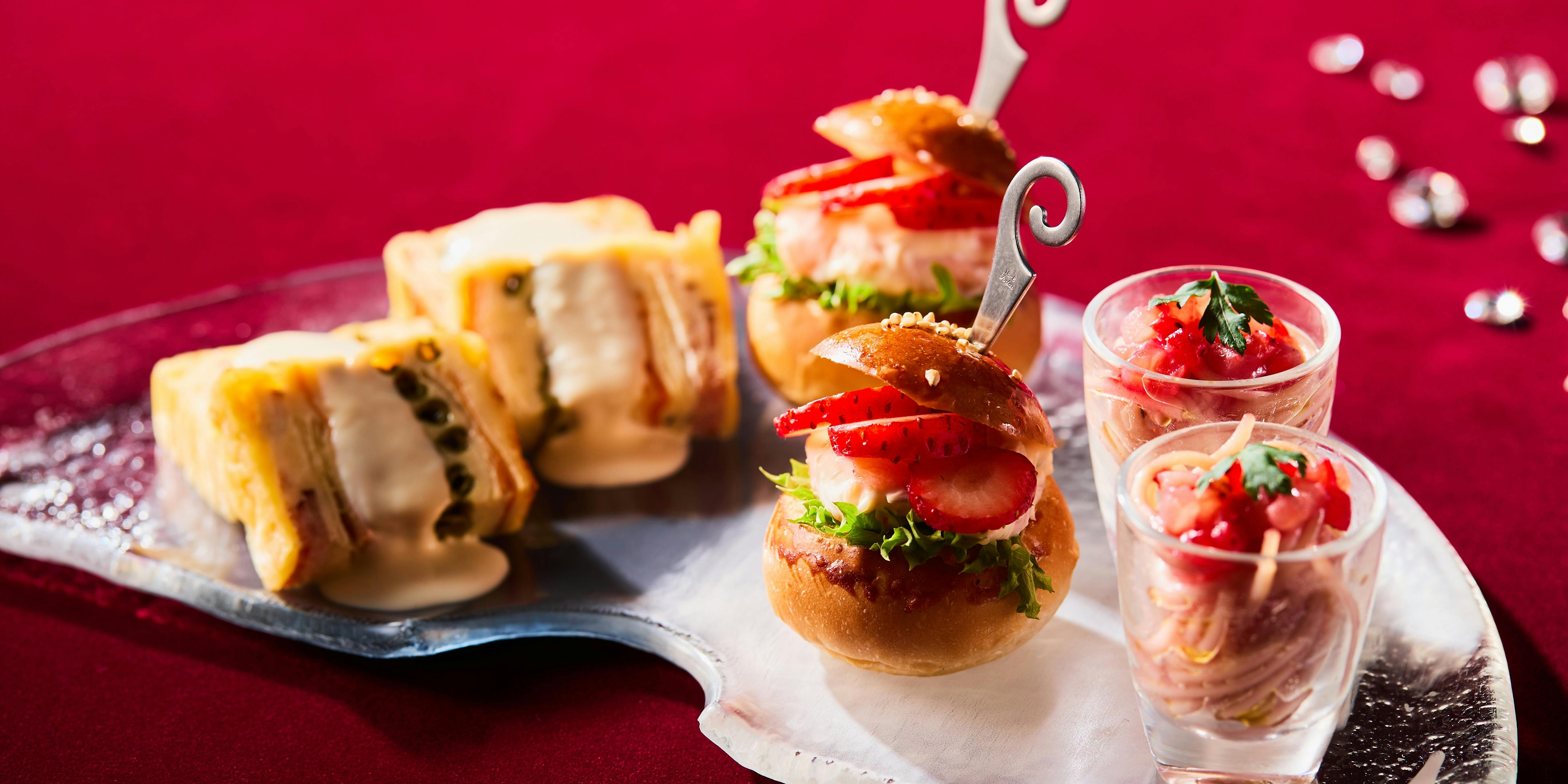 TEA AND BAR／THE THOUSAND KYOTO 【Strawberry Afternoon Tea
