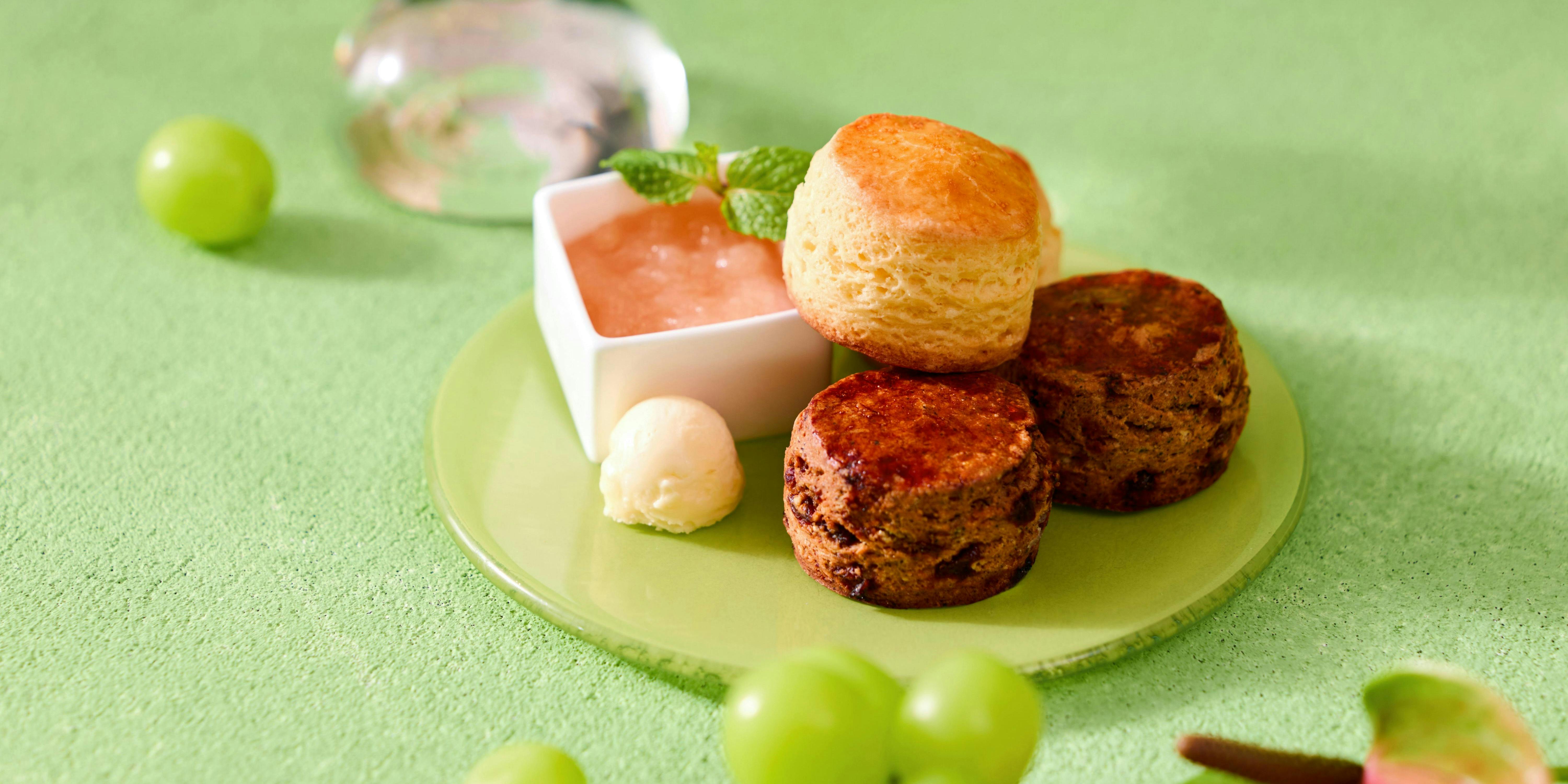 ぬんちゃ ピーチ・パルフェ・アフタヌーンティー」THE THOUSAND KYOTO