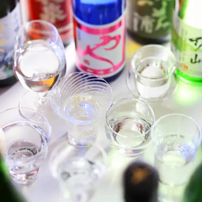 お料理がさらに美味しくなる地酒ペアリング。