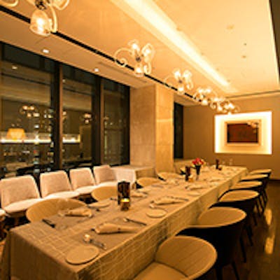 贅沢な個室でプライベートな時間を