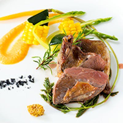 フランスで修業したオーナーシェフが手掛けるフレンチ