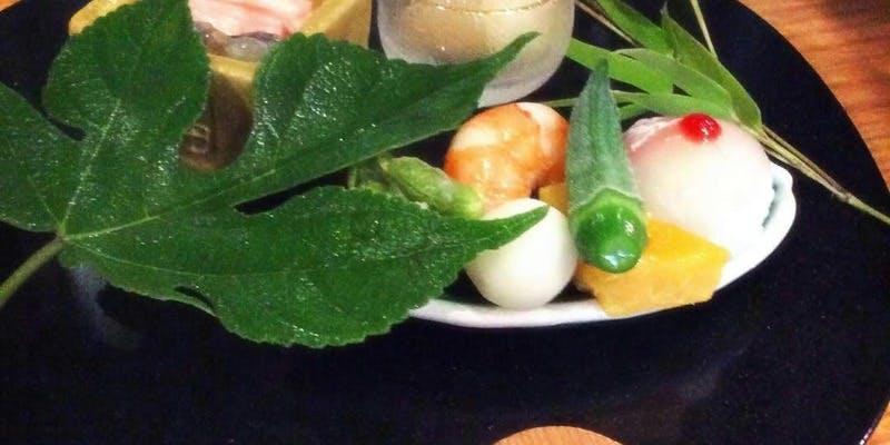 【偲ぶ】ご法要会席／10,000円（税サ込） 全8品 、故人を偲び、穏やかな語らいの時間に。 ＋個室1室5,000円