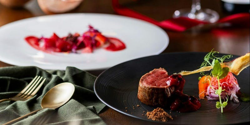 【2025Xmasディナー】聖夜のハーモニー・・オマール海老など豪華なフルコース