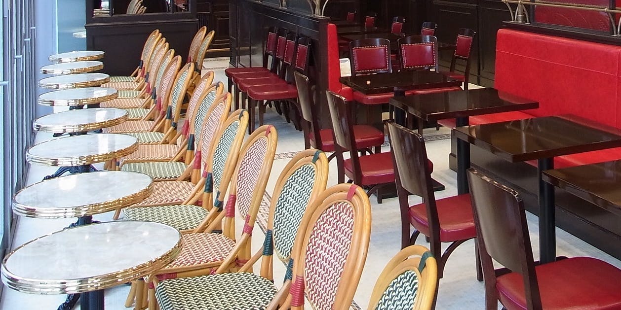 オーバカナル 梅田（AUX BACCHANALES）