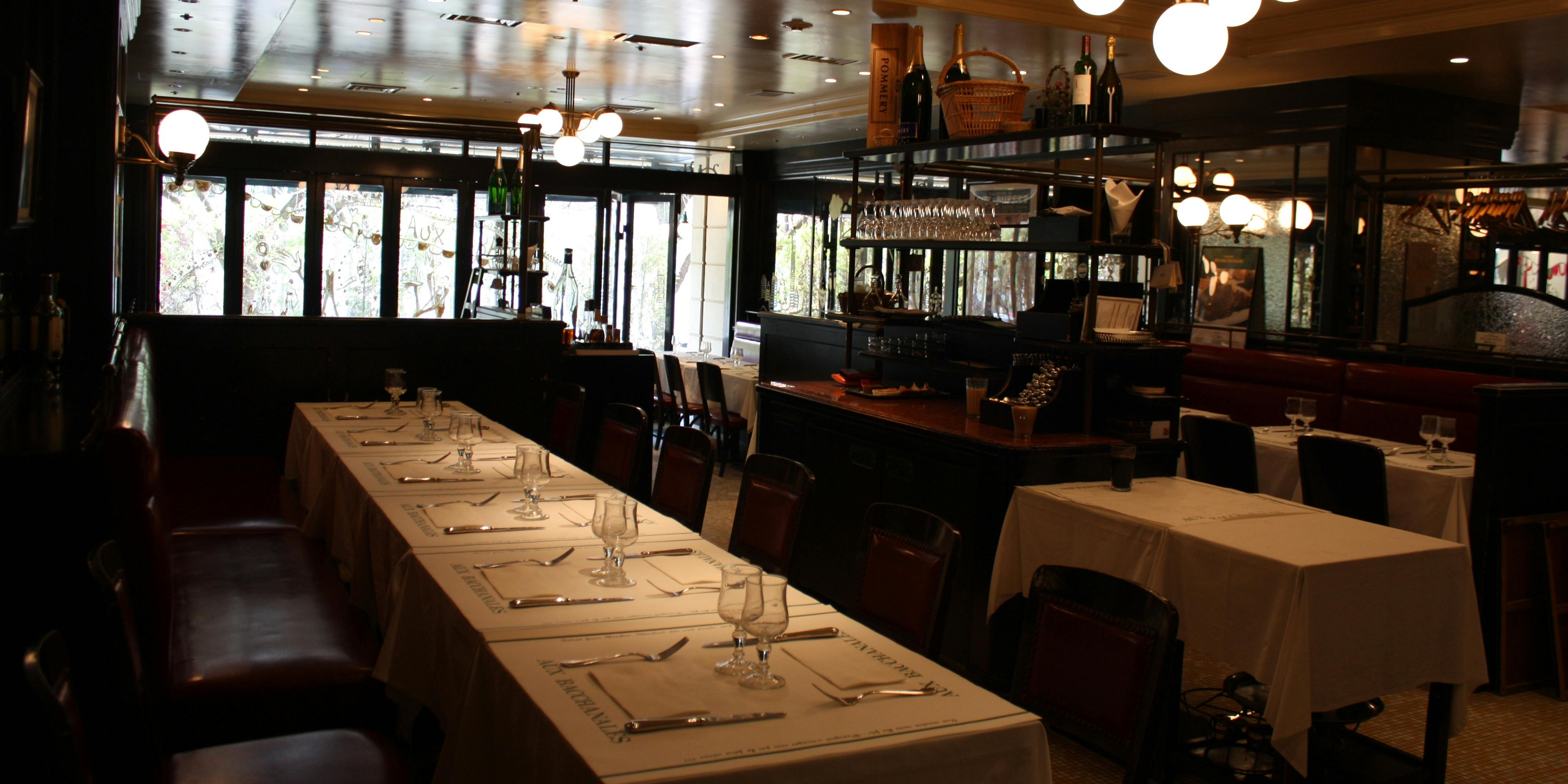 オー バカナル 紀尾井町（AUX BACCHANALES）