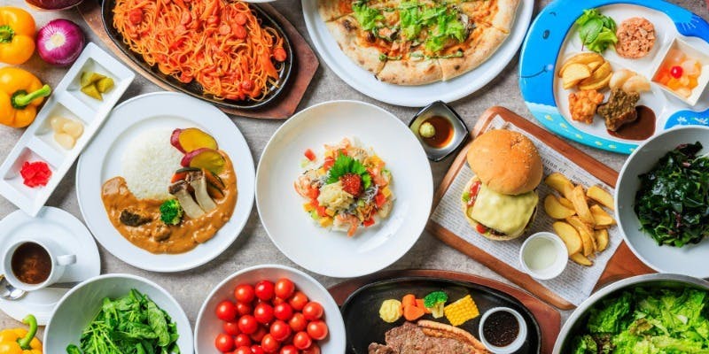 【ウィンター・リラックスランチ】  すべてのメニューにミニサラダバー付き！