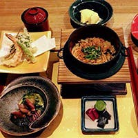 絶対的な自信をもつ絶品釜飯を是非ご賞味ください
