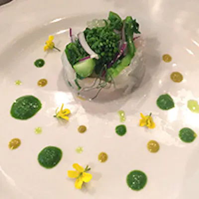 季節の料理に合わせて、お好みのワインもお愉しみいただけます