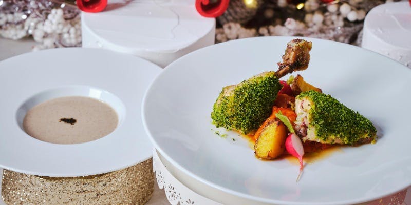 【12月25日限定料金】ハピネス クリスマスアフタヌーンティー（チキンランチ）