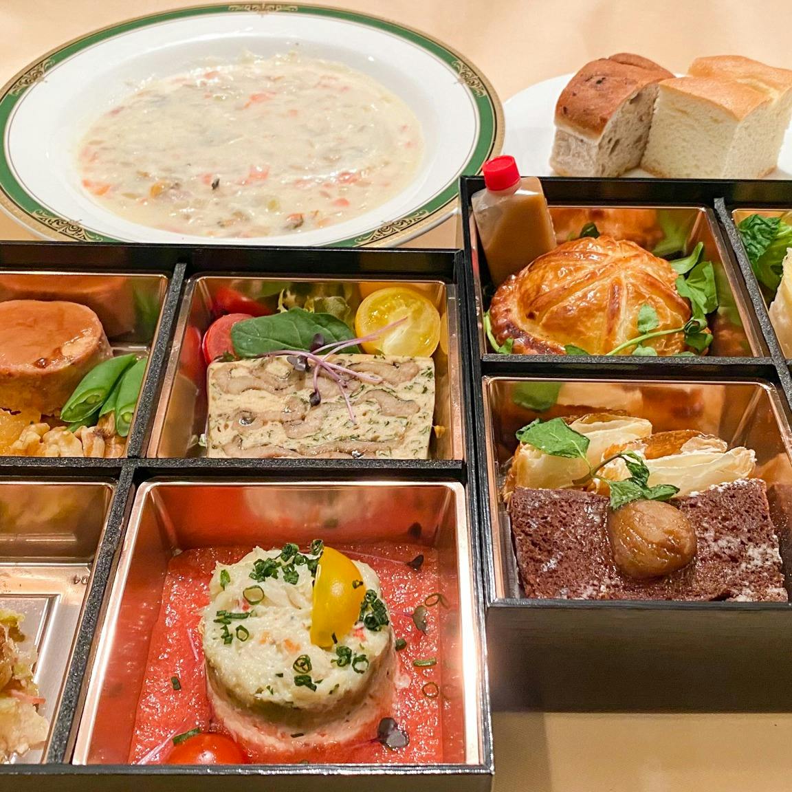 銀座 Sun Mi本店 フランス料理 Emu テイクアウト フランス料理コース豪華二段弁当 ご自宅でフレンチコースを堪能 ルーン ランチ プラン メニュー 一休 Comレストラン