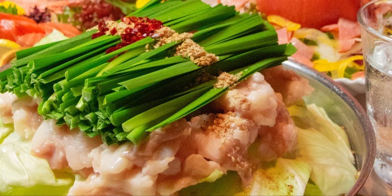 【Bコース】5種から選べるもつ鍋・鮮魚盛合わせ全8品