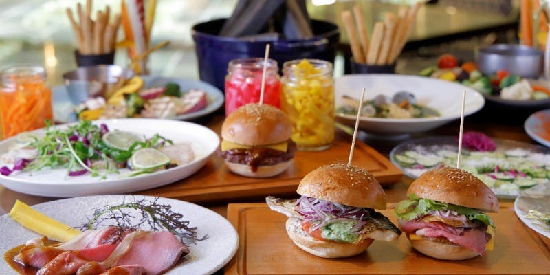 【Well Being Buffet】ローストビーフとチーズに満たされるひと時