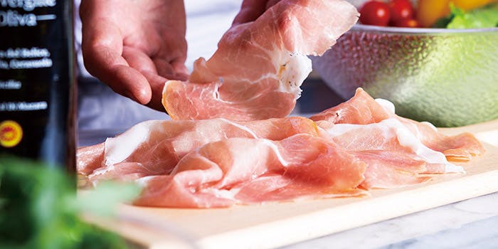 マーケットレストラン AGIO ルミネ横浜店（マーケットレストラン・アジオ）