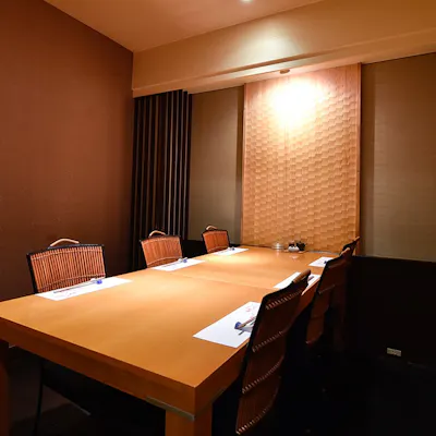 上質な和風の店内でごゆるりとお寛ぎください