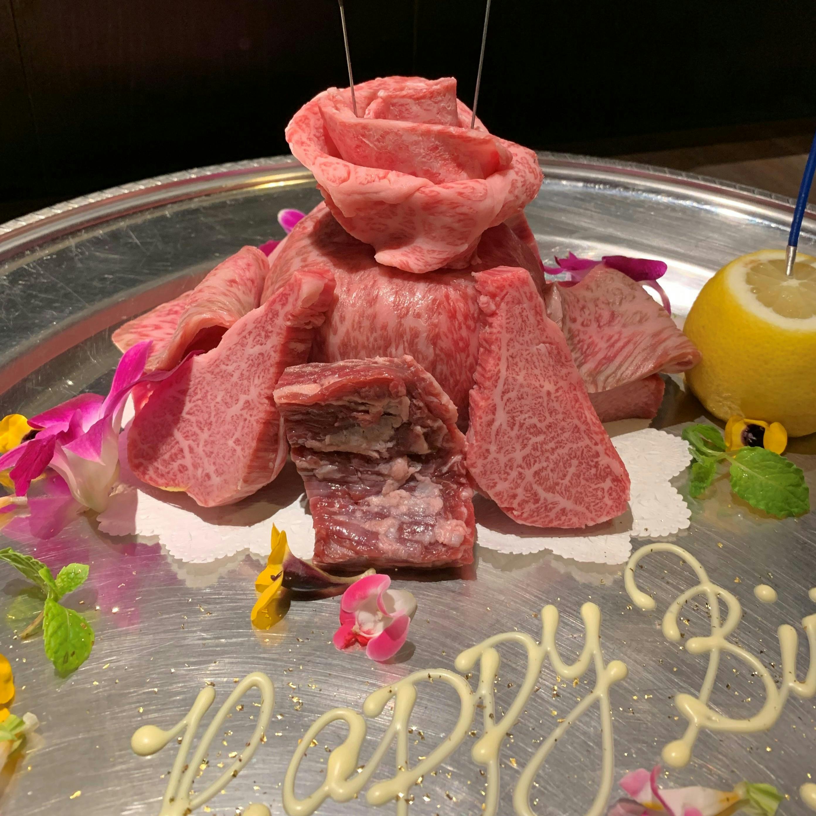 金肉 記念日プラン 乾杯シャンパン 肉ケーキ付 黒毛和牛 肉寿司 ブリしゃぶなど全11品 個室選択可 ディナー プラン メニュー 一休 Comレストラン