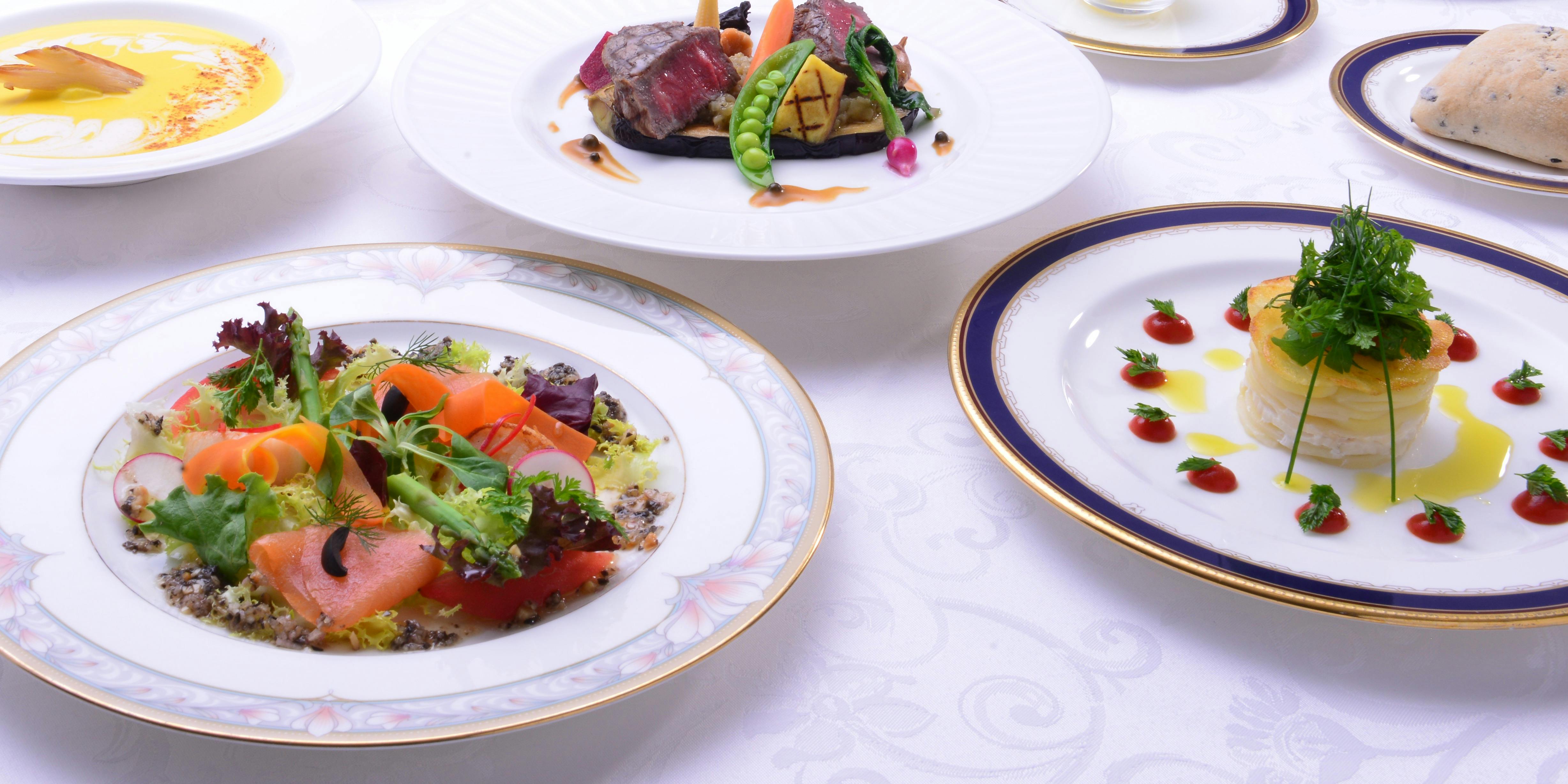 ランチ 新横浜グレイスホテル 個室宴会場 Shin Yokohama Grace Hotel 新横浜グレイスホテル 洋食 和食 中華 一休 Comレストラン