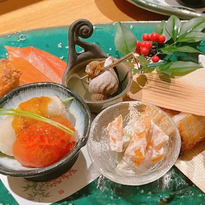 幅広い用途に応えるコース、飲み放題付きプランやアラカルトも