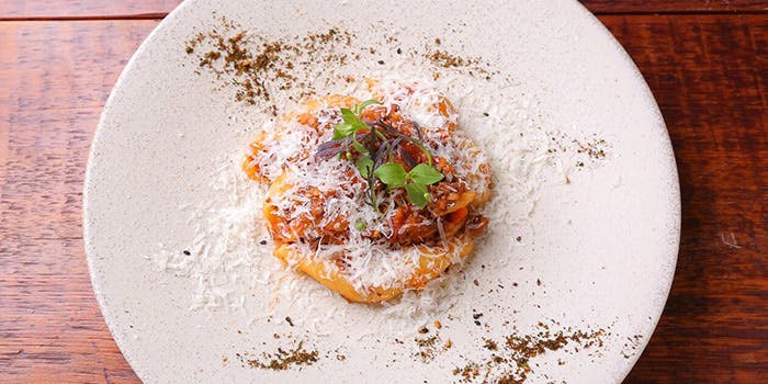 ワインとくつろぐ ツキアカリ