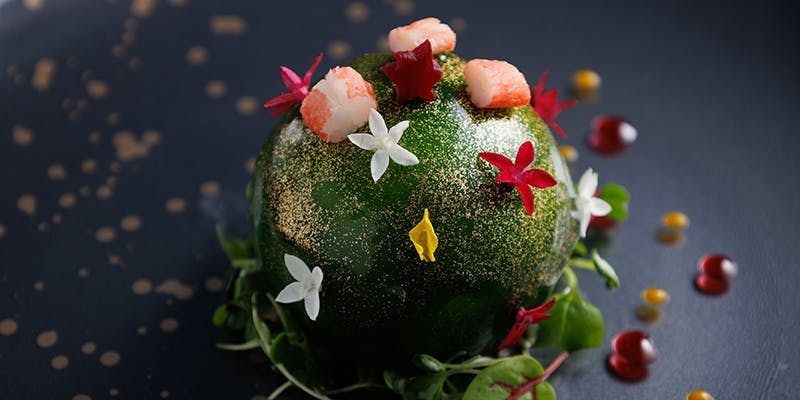 【Xmas2025】プレ・クリスマスディナーコース ＋乾杯ホテルオリジナルロゼスパークリングワイン付