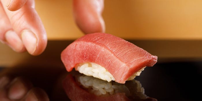 東京のクリスマスにディナーで寿司 鮨 が楽しめるおすすめレストラントップ9 一休 Comレストラン 東京のクリスマスにディナーで寿司 鮨 が楽しめるおすすめレストラントップ9 一休 Comレストラン