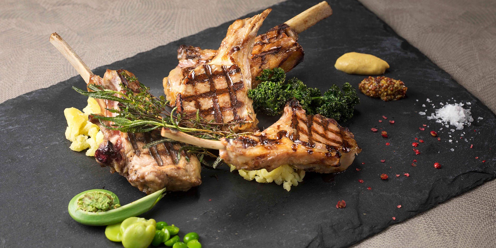 BAR「2000」／東京ドームホテル - 画像5