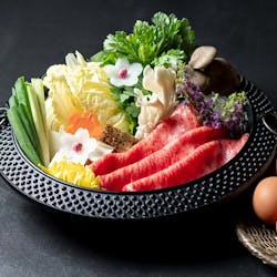 新宿すき焼き 飯田 シンジュクスキヤキ イイダ 新宿三丁目 すき焼き 懐石 会席料理 一休 Comレストラン