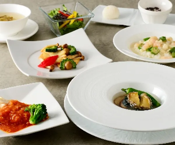 スイーツビュッフェ レストラン Azalea 函館国際ホテル Okaimonoモール レストラン スイーツビュッフェ レストラン Azalea 函館国際ホテル Okaimonoモール レストラン