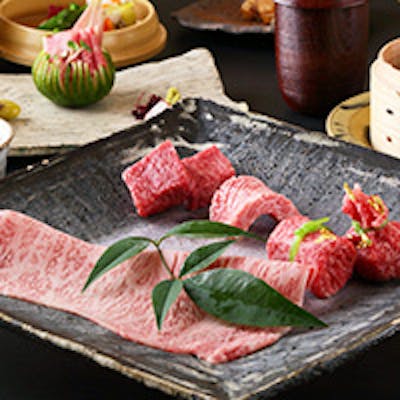 日本料理の技法で構成された、「日本料理」と「焼肉」のコラボレーション