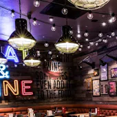 MEAT&WINE WINEHALL GLAMOUR 新橋