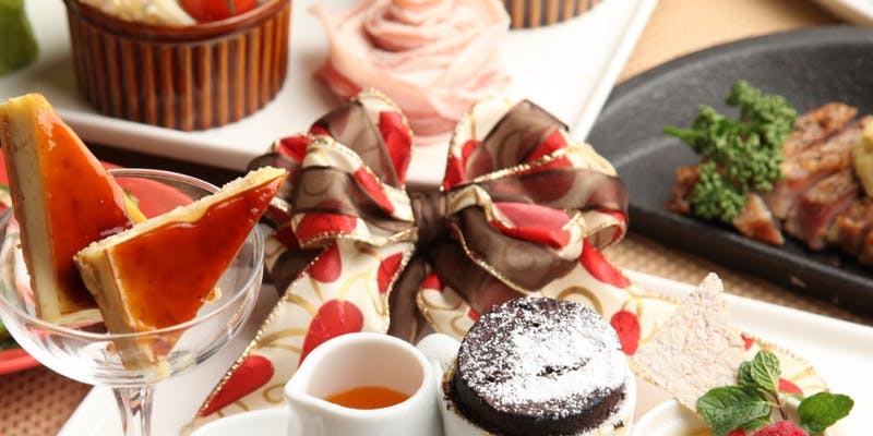 【記念日・誕生日】　乾杯ドリンク・アニバーサリープレート　全7品　【～felice course ～】