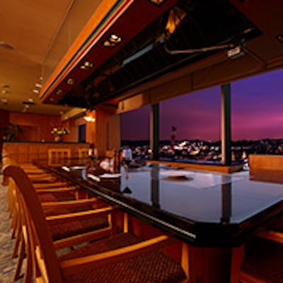 カウンター越しに愉しむ