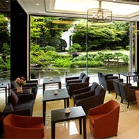美しい景観に包まれてゆったり寛ぐひと時を