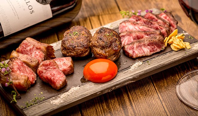 Teppanとワインと蕎麦 つなぐ ツナグ なんば ステーキ 一休 Comレストラン