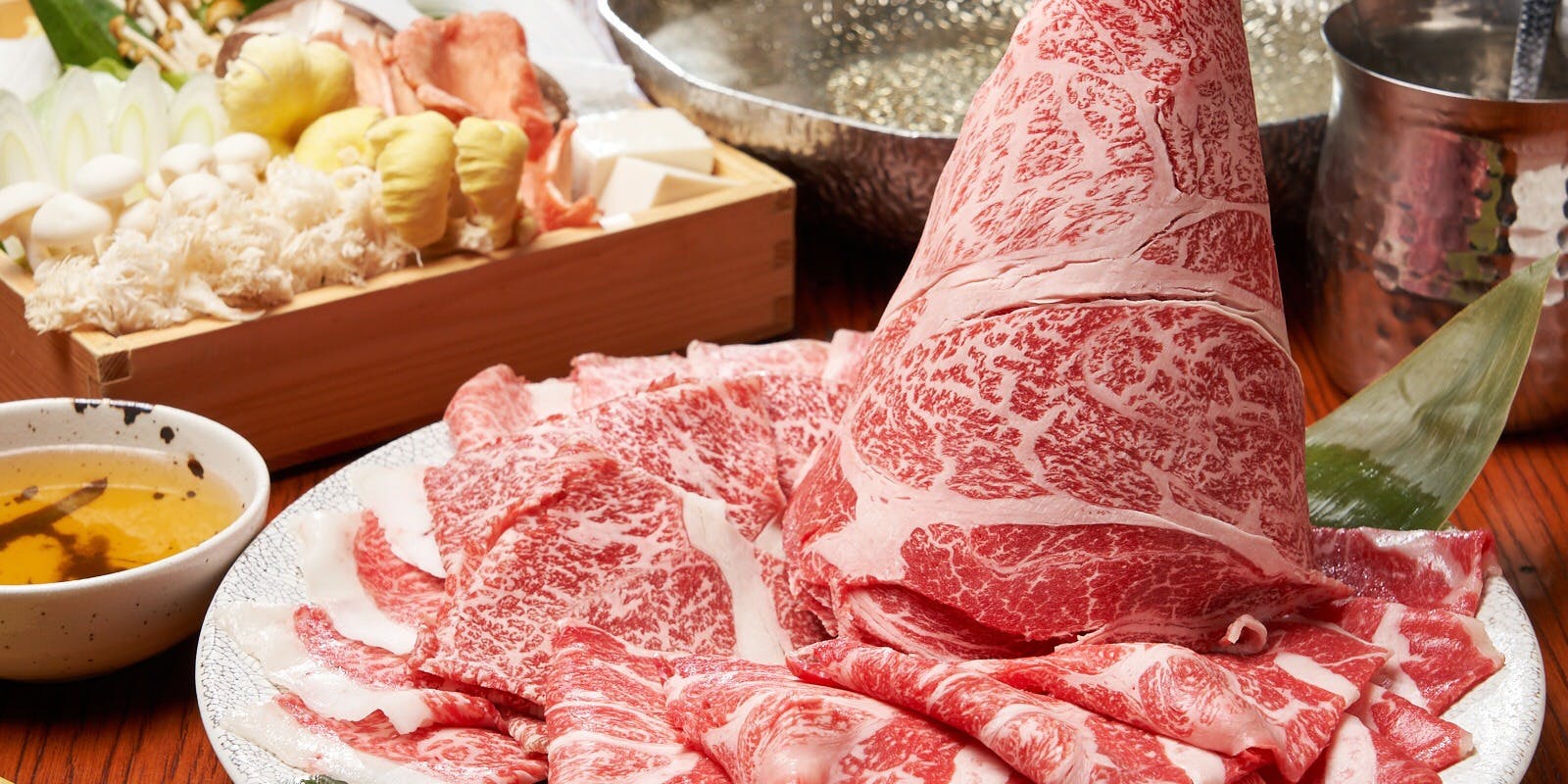 銀座しゃぶ輝 銀座本店 完全個室 黒毛和牛  すき焼き しゃぶしゃぶ専門店 - 画像5