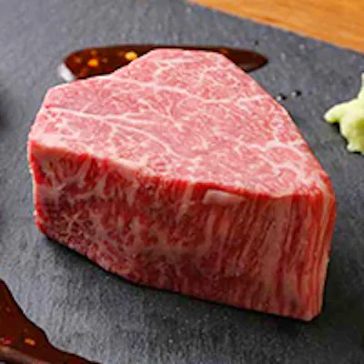 店主自らが選定するA5ランクの黒毛和牛
