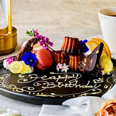 誕生日や記念日にメッセージプレート