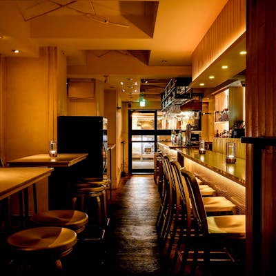 カジュアルに楽しむ各国の厳選ワイン